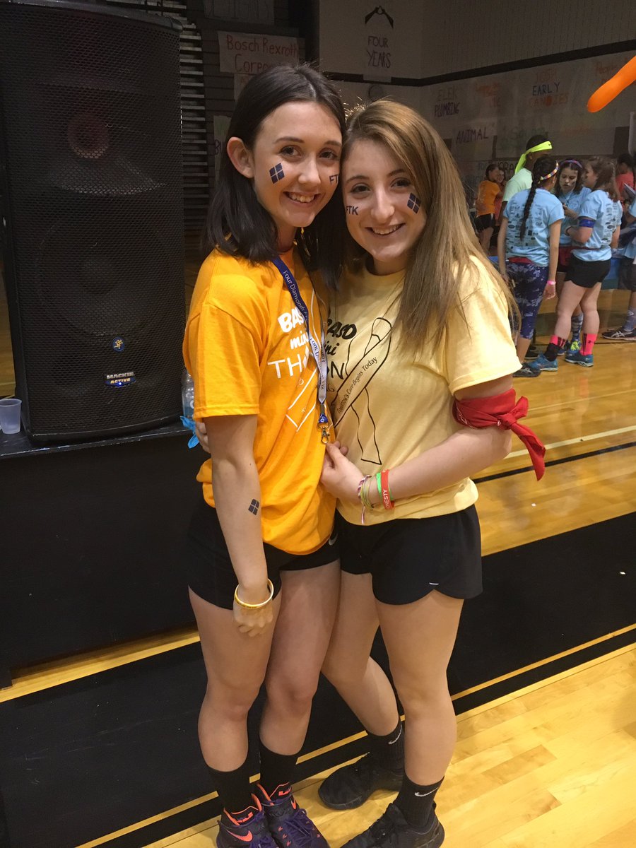 WC_Keri's tweet photo. Minithon 2k16💙 // #BASDProud #BASDMiniThon2016 https://t.co/oT4sIrLUKa