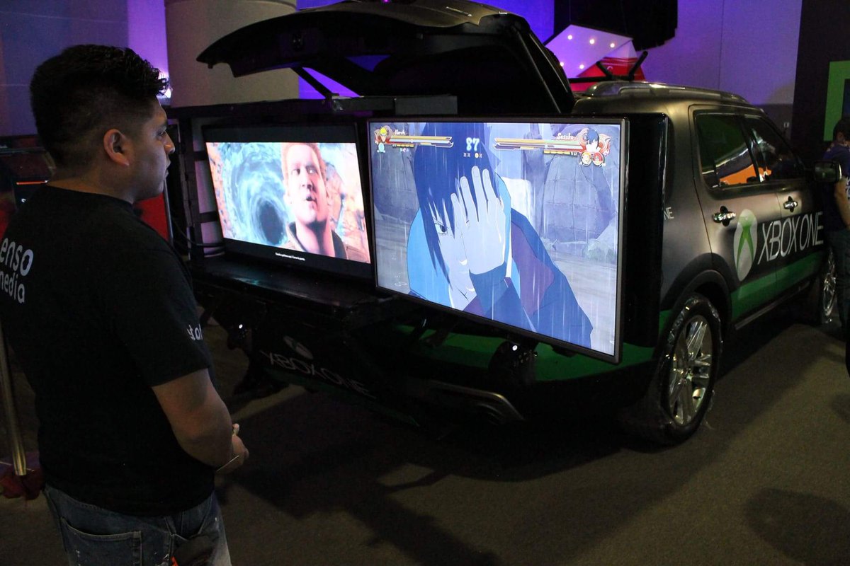 XBOXMexico's tweet photo. Gracias por acompañarnos en el segundo día de @YoutheringMx. Nos vemos mañana. #TourXbox https://t.co/5bnYvPiYWK