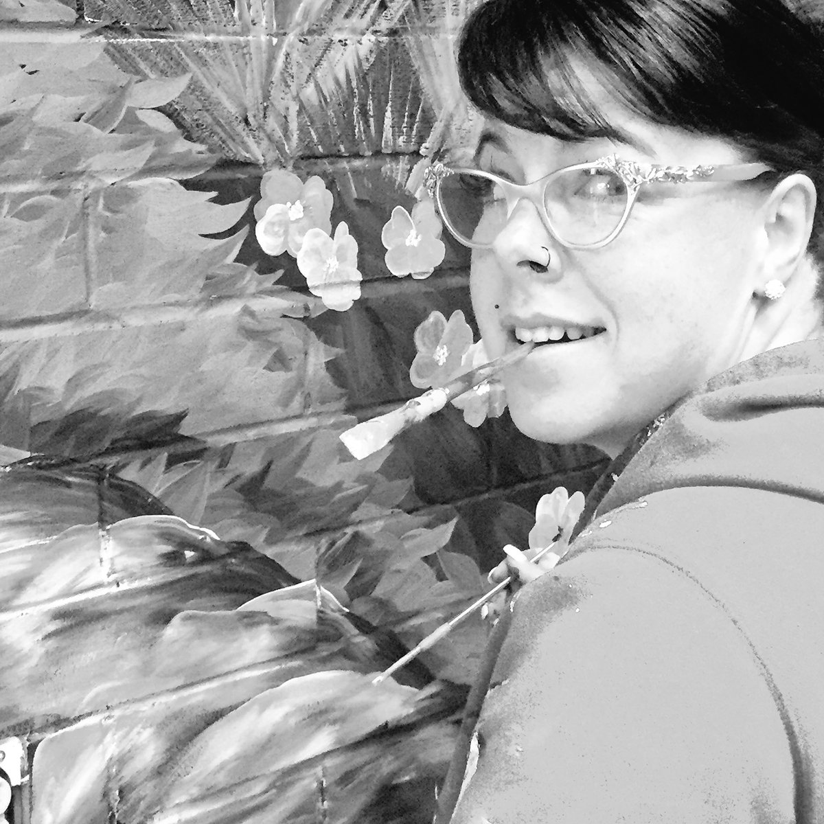 MHFoodBank's tweet photo. @christy_vince making our food bank a much more relaxing place to walk into. #rivervalley #policepoint #givingback https://t.co/ig8zINun15