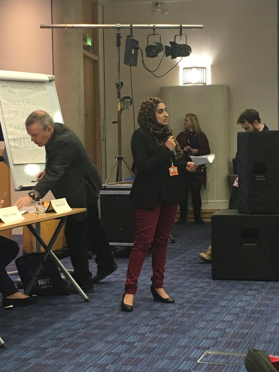 PompeyBelleNEU's tweet image. Shaz is a member of @ATLUnion and @NUTonline #YTC16 #professionalunity