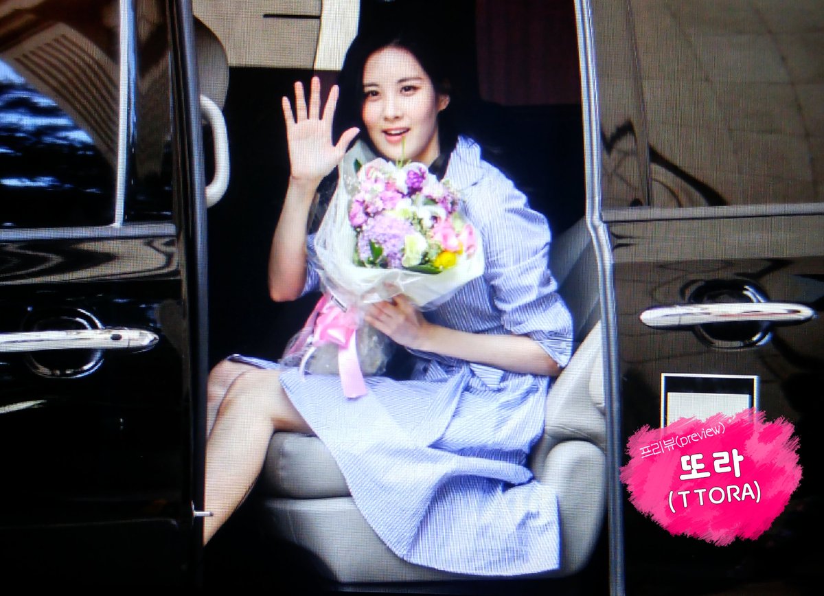 [OTHER][08-12-2015]SeoHyun tham dự vở nhạc kịch mới mang tên "Mamma Mia!" - Page 19 ChW8RCEU0AA0gfg