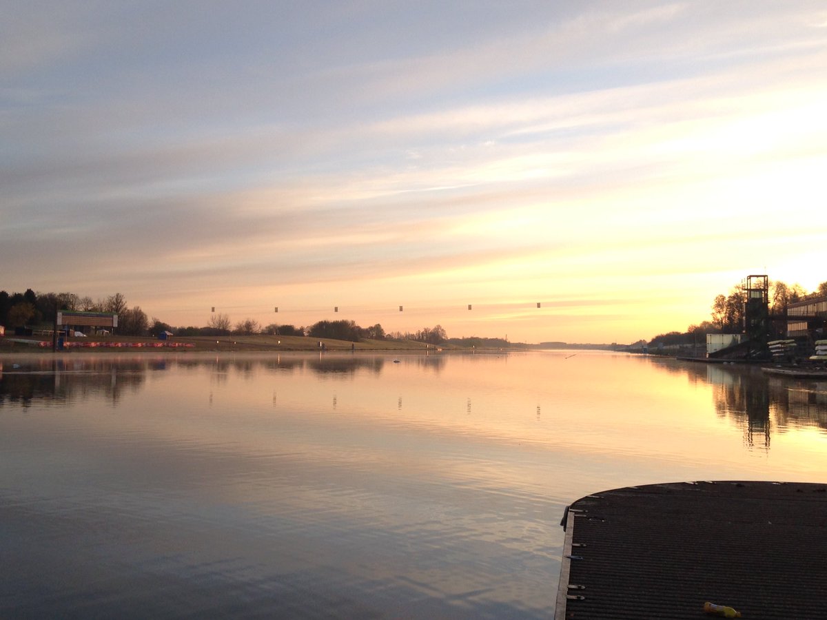 JLee_Row's tweet photo. PLEASE stay like this. #BUCSRegatta #filterno https://t.co/71HJ8gmyW1