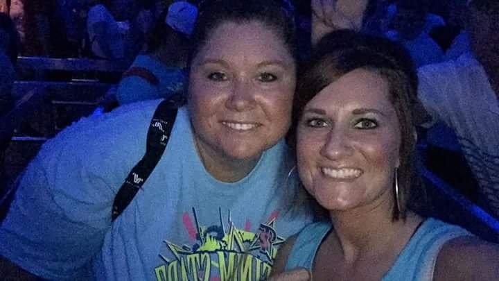 T2cheeranddance's tweet photo. Our girls are having an amazing time in #orlando for #thesummit16 #cheerleading https://t.co/y5Xqd37HMM