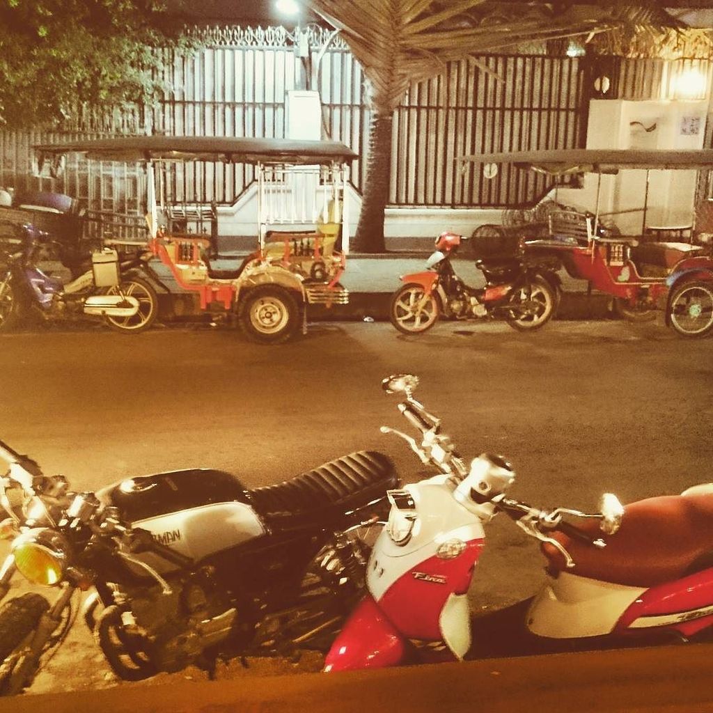madmonkeyhostel's tweet photo. Warm nights in Phnom Penh
#phnompenh #madmonkeyhostel #madmonkey #Cambodia #travel by miffy__doll https://t.co/fkImcs6uVy