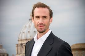 ParticularLiar's tweet image. Not quite seductive enough I think for #SeductiveSunday. But the Vatican really isn't conducive to seduction.