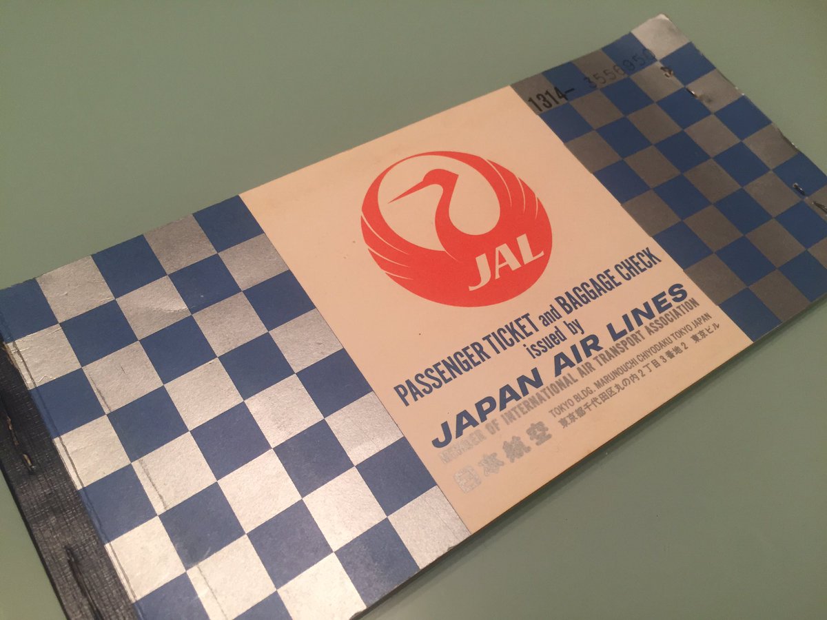MillionMiler85's tweet photo. 祖父の部屋の掃除をしてたら1968年の航空券が出てきた。 Found a @JAL_Official_jp flight ticket from the 1960's in my grandfather's room! https://t.co/7c9uO6efQ0