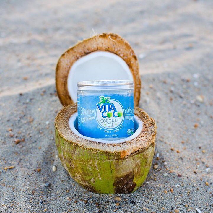 Like opening up a present from Mother Nature 😉👌🏾🌟🙌🏾🌴 #coconutoil #mydubai #healthydubai