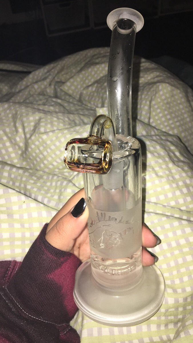 lpaulsen091's tweet photo. just got home and went straight to the new rig 🙏🏽🙏🏽  @SmokeTID @TreeJTV @Innerviewq @byfoar https://t.co/BeYFeWKB4v