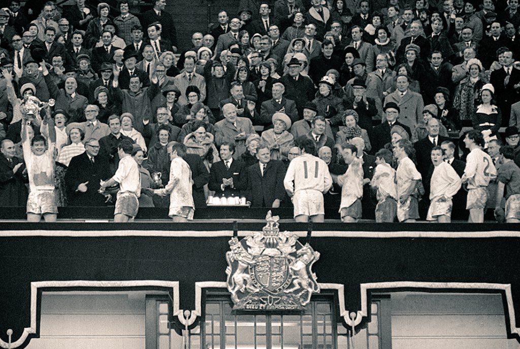 Swindon Town's Stan Harland lifts the 1969 League Cup

#stfc #Swindon #Cup