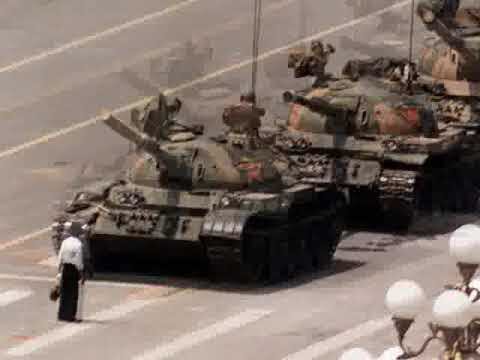 libelul's tweet image. En d'autres temps certains se sont tenus debout, pour que l'oppression cesse. ♻️ #1ermai #NuitDebout