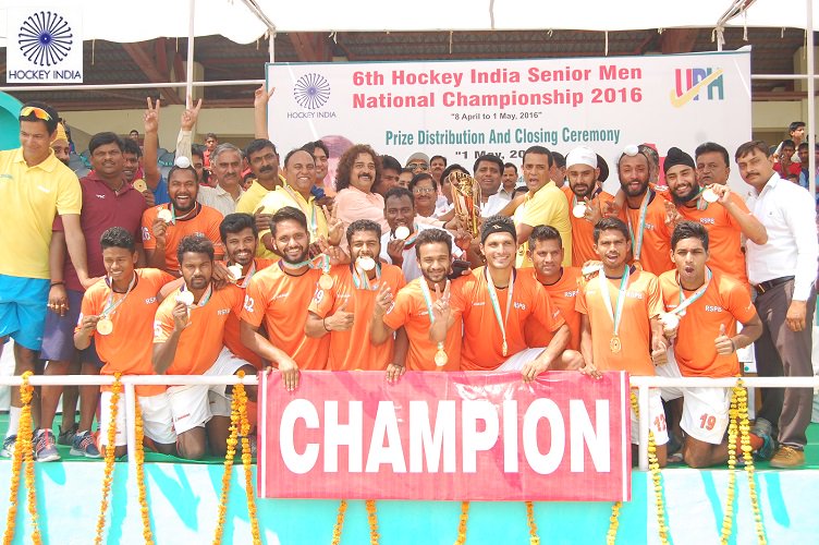 TheHockeyIndia's tweet photo. Railway Sports Promotion Board are the winners of the 6th Hockey India Sr. Men National Championship 2016! Congrats! https://t.co/41kaXlSNCZ