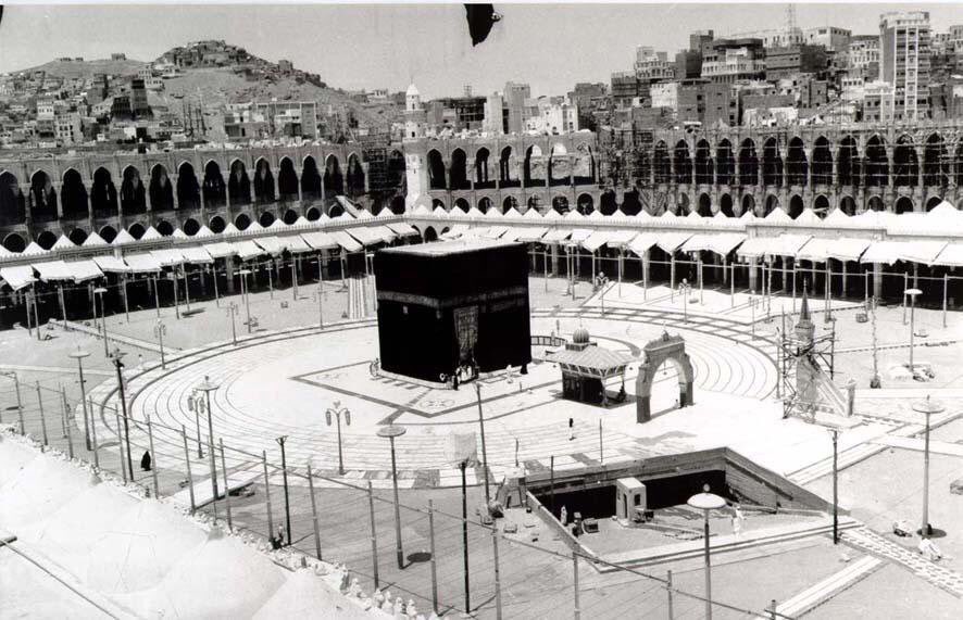 samir_barqah's tweet photo. كن صديقاً للجميع ألق التحية وابتسم وتذكر أن : الأخلاق هي الروح التي لا تموت بعد الرحيل ! 
صباح الخير للجميع 🌹 https://t.co/xc4vXHJoxI