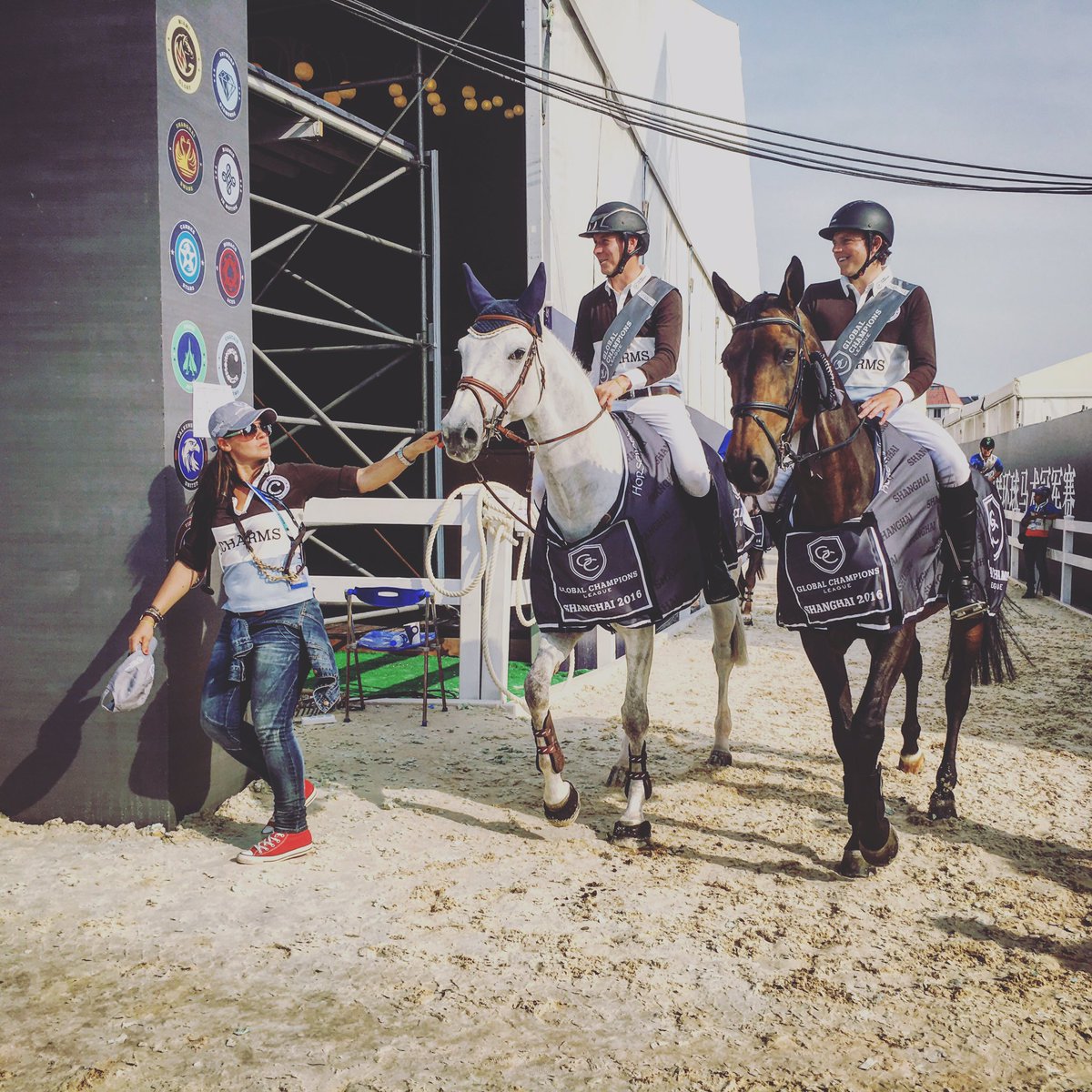 Ladies and gents your winners of #GCLShanghai the #CascaisCharms!