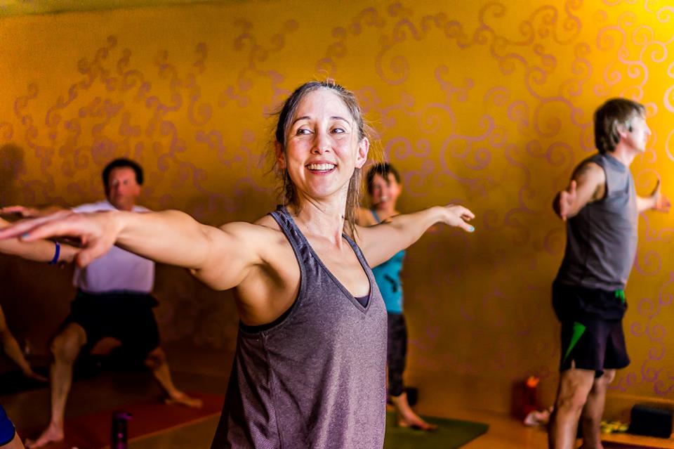 POPYEG's tweet photo. We had a great time doing yoga with @YogaLahari 🙏 💪 #popyeg https://t.co/oKot3sjbmv