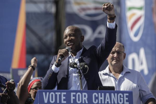 New struggle is struggle for jobs - Maimane dlvr.it/LC0ZBL | Independent Online