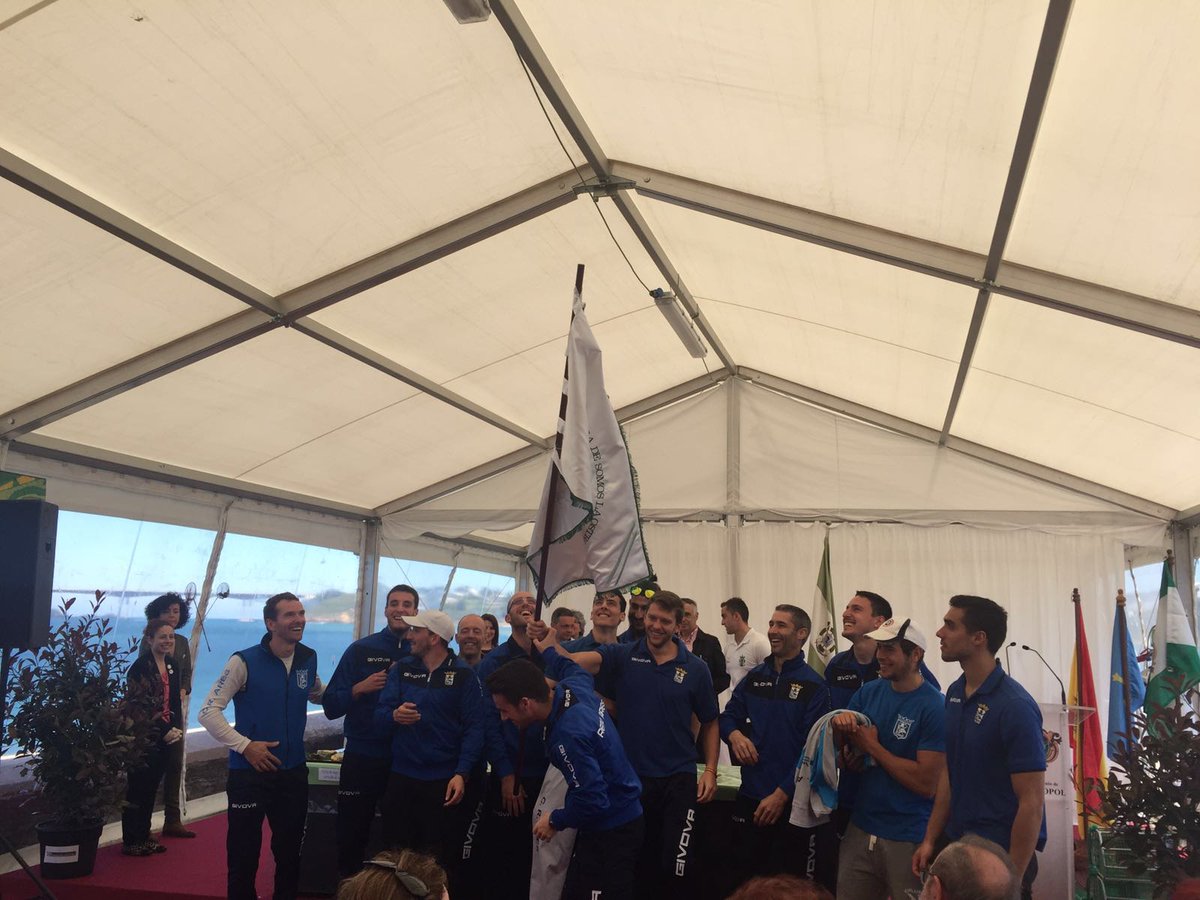 ¡¡¡ Enhorabuena campeones !!! El club de remo de Ares ganadores de la III Contrarreloj de regata de #somoslaostra