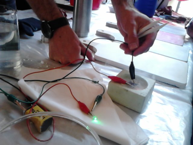 Setkate se u nas se spoustou zajimavych chemickych pokusu :)