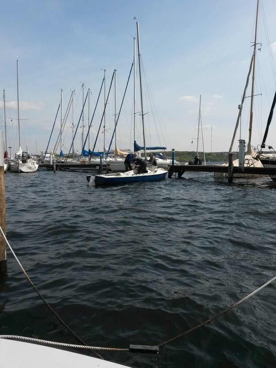 SailhorseFriend's tweet image. Möge die #FunStick #Maitour beginnen....