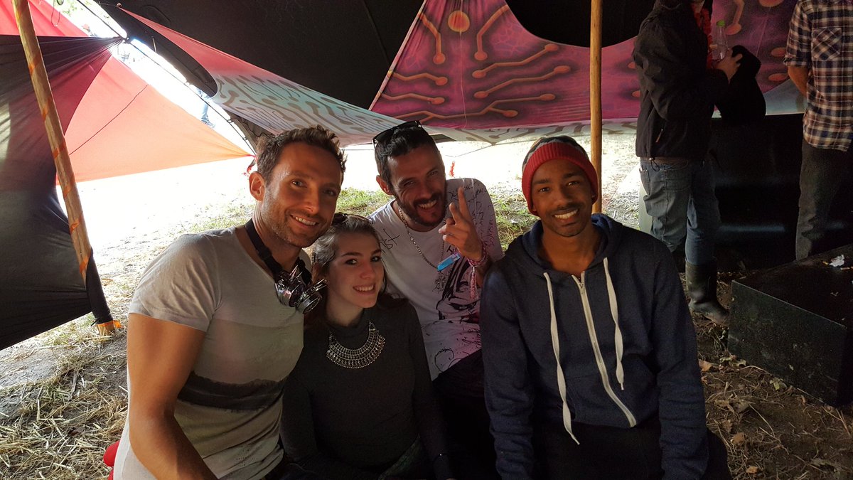 SharaazEasyE's tweet photo. Last month this time ❤ #EasterVortex #PsyTrance https://t.co/cUurSLrO6n