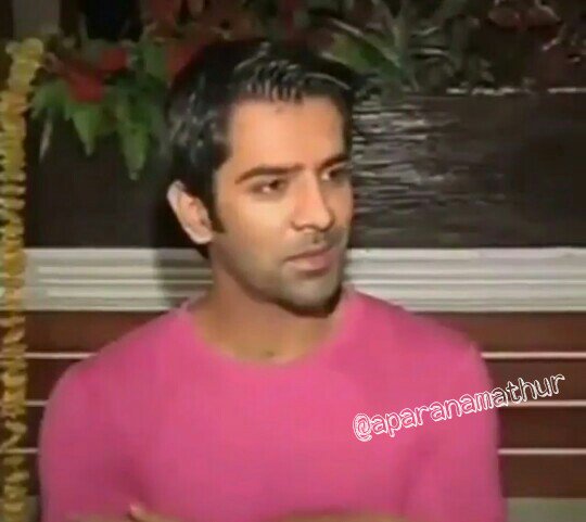 aparanamathur's tweet photo. MY Barun 😍😍😘😘💕💕 #IPKKND #BARUN #ISSPYARKO #SETS @IPKKND_StarPlus @StarPlus @BarunSobtiSays https://t.co/BAar3tTmRt