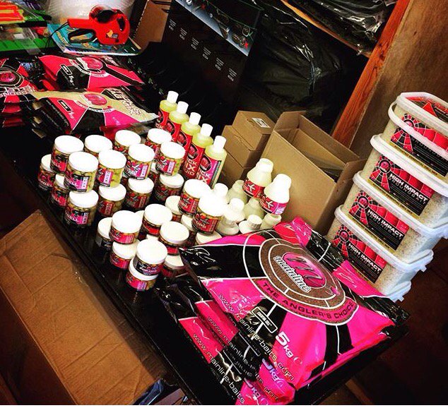 SFAngling's tweet photo. @TeamMainline essential cell has landed and the shop now smells like a candy store! #NeedAbiggerShop #Essentialcell https://t.co/QKgoXNBVbz
