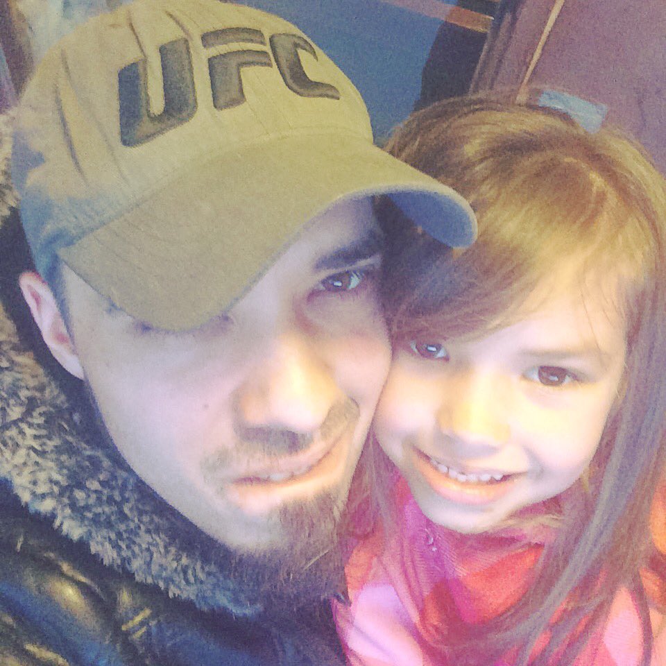 JesseLeduc's tweet photo. #JessNJenn Cuz #LeDuCould #NOT #Be #Prouder #Of #His #Daughtertacular #Jennydoll !❤️
#Father ❤️ #Daughter #Forever https://t.co/rrOFdT81Pp