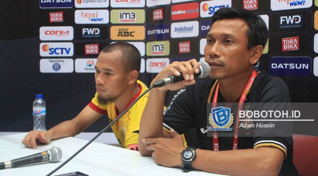 CEK SUPARDI SANG MANTAN, PERSIB BUKAN TIM SEMBARANGAN! - BOBOTOH PERSIB bobotoh.id/2016/05/cek-su… lewat <a href="/bobotohid/">BobotohID</a>