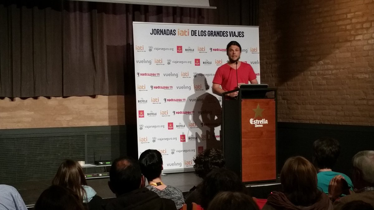 mochilerostv's tweet photo. La aventura de una vida: #EarthWideWalk con @deanmouliaa en DIRECTO en https://t.co/jK2cfM3k5B durante las #IATIjgv https://t.co/Il9m7WEMK9