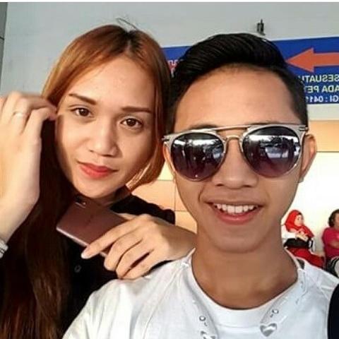 ferafqusby's tweet photo. Bersama ummi da3 lia dan @DA3_Rafly https://t.co/hFumutF8X6