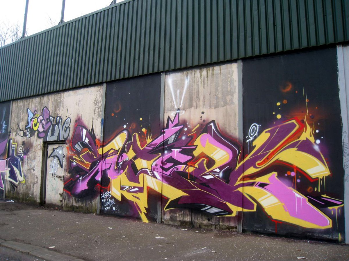 doeleano's tweet photo. #SOTEN #Graffiti #NiceStyles https://t.co/CLpqLT0KdY