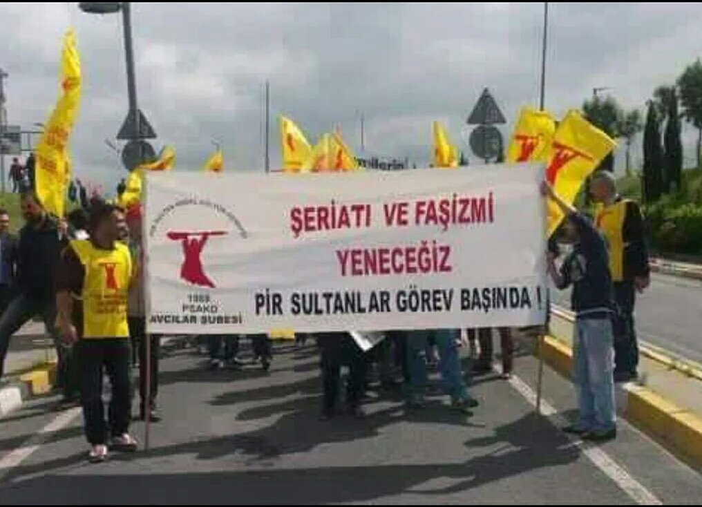 fsevgili's tweet image. Adem'in (as) Türkiye'de yaşayan çocukları ikiye ayrılır; #İnsanlar ve #Solcular... #1Mayıs