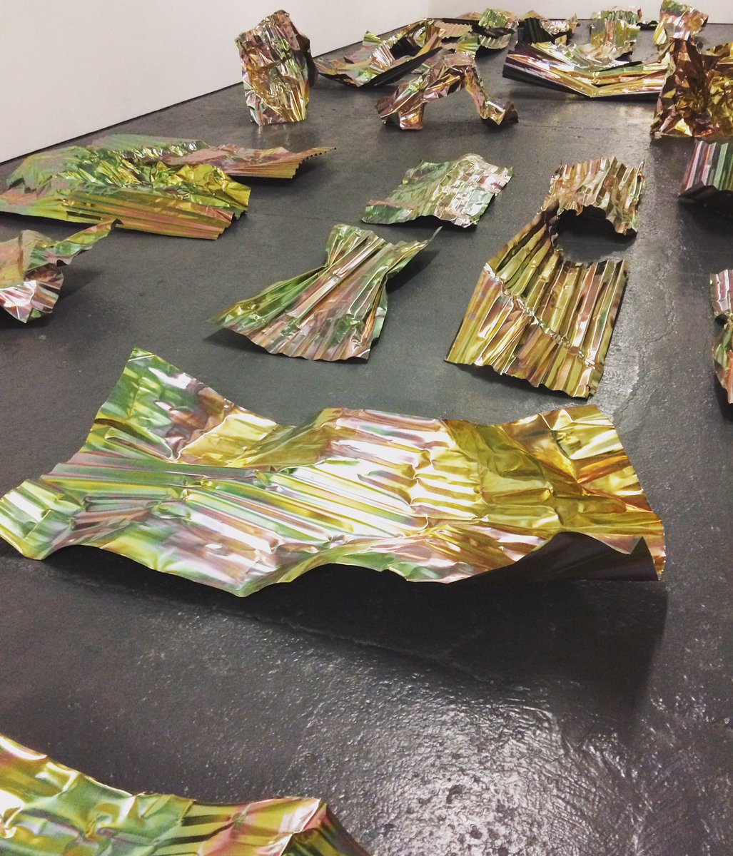 ContemporaryKey's tweet photo. Alchemy and human force align in @frank_ammerlaan #moonless @bosseandbaumart. #iridescent #mustsee #alchemy https://t.co/8slc3twoLS