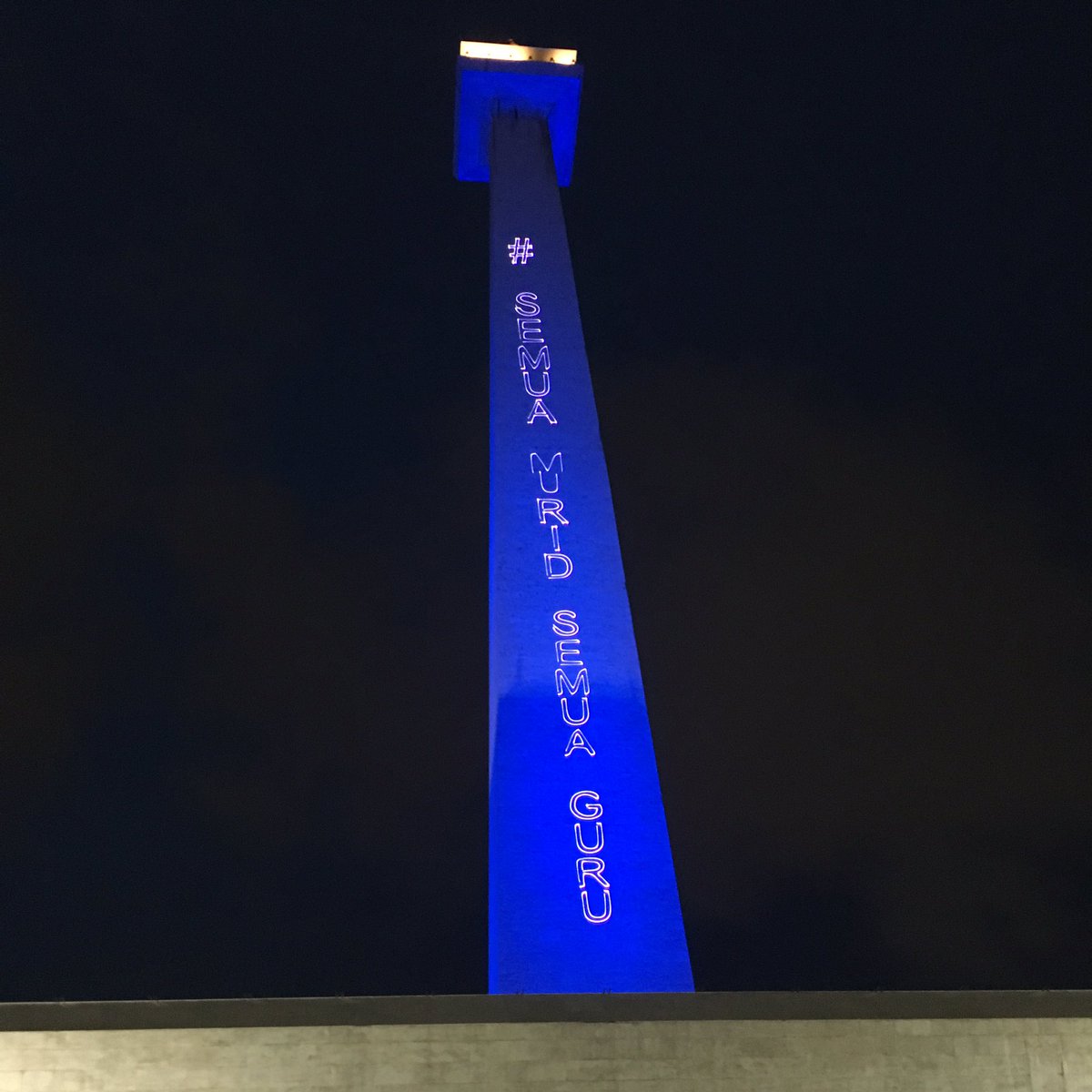 Monas menyalakan: #SemuaMuridSemuaGuru ^^ #PestaPendidikan