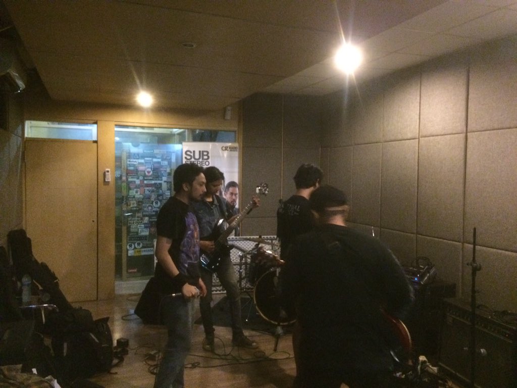 #NOWONAIR <a href="/CATASTROPHE_JKT/">CATASTROPHE</a> Live at #PANGGUNGSUBSTEREO 90.8 <a href="/OZRadioJakarta/">OZ Radio Jakarta</a>