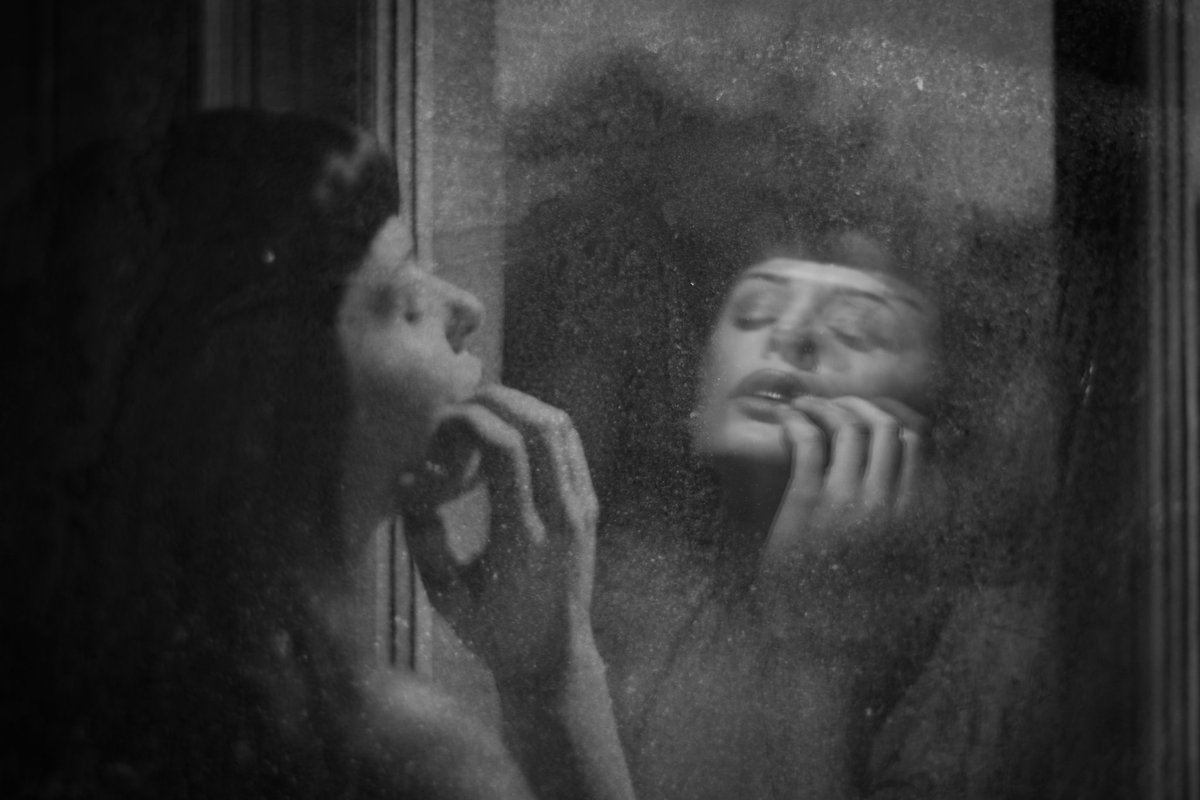 TriggaPhoto's tweet photo. Stuttered reflection @rebecca_anne93 https://t.co/tA8QQWYsvU