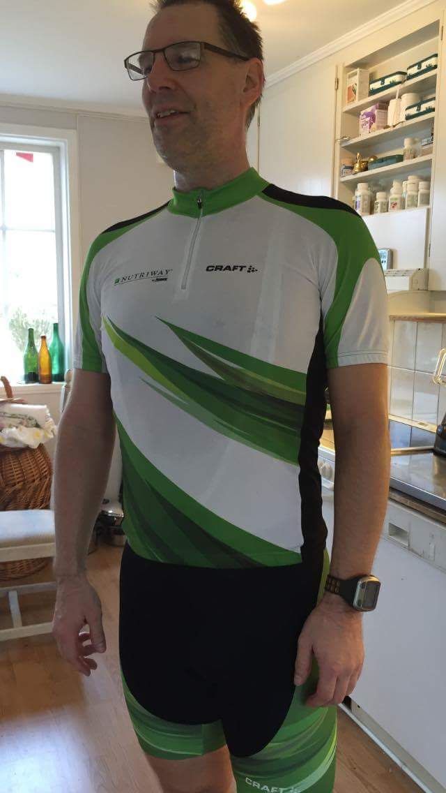 MorganRoslinger's tweet photo. Roxen runt i Team Nutriway Sweden outfit thank's #Amway #Nutrilite #nutriway #vr2016 #träning https://t.co/CWMKyUPEnE