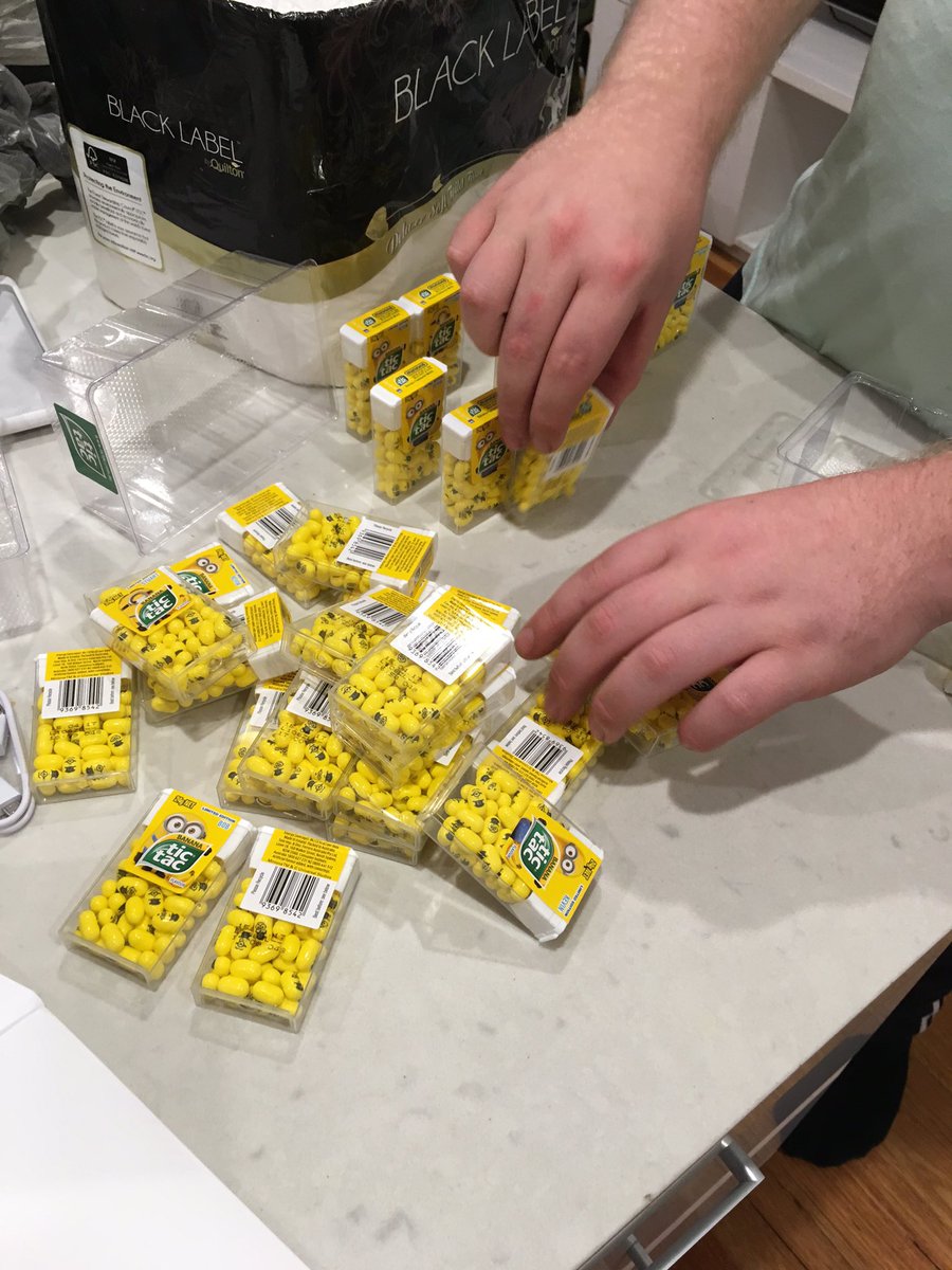 Strubber's tweet image. I bought all the minions tic tacs 😂😂😂