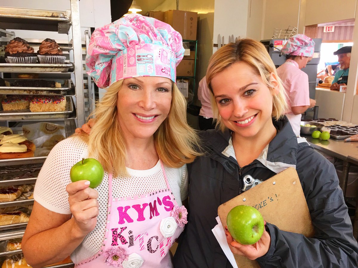 kymdouglas's tweet image. Sneak peek... how do you like them apples with producer Brooke Schley! #tennessee #dollywood #cominginMay