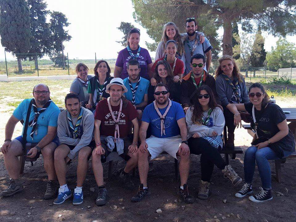 GSHuellaverde's tweet photo. Un curso más  finalizado. #airelibreCádiz #ETLIM @SCOUTSAND https://t.co/RzGu16UDqO