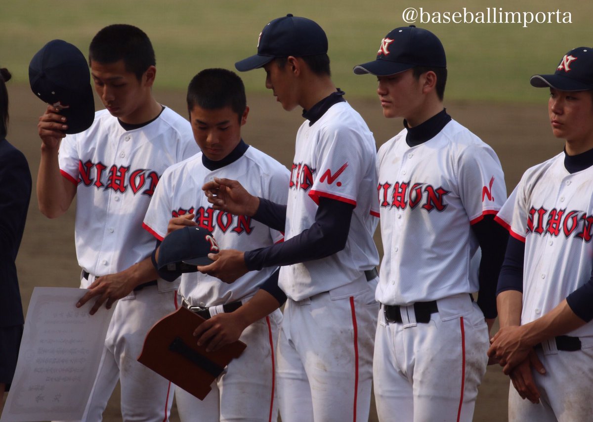 baseballimporta's tweet photo. 神奈川県大会  表彰式

準優勝✨ 日大高校

#kokoyakyu#日本大学高等学校 https://t.co/M4v0QK0BgO