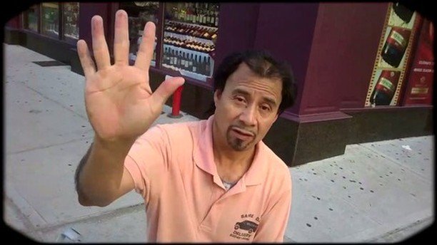 FUNPOV's tweet photo. This guy next level @jeromejarre and 60 seconds now wowow (full video on youtube link up there^^) #highfives4peace … https://t.co/hmRrSmeslL