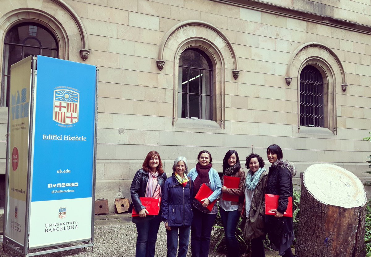amotiteacher's tweet photo. #EnglishIsIt team! Such a priviledge to be part of this outstanding #EFL #researchgroup. #ICE #UB @MacmillanSpain https://t.co/3klaFZmEJv
