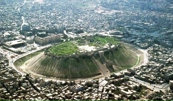 jchayeb's tweet photo. #حلب_بردا_وسلاما                         ياقوت الحموي (معجم البلدان 
إن الله خص حلب بالبركة و فضلها على جميع البلدان https://t.co/fyKVBcv8mt
