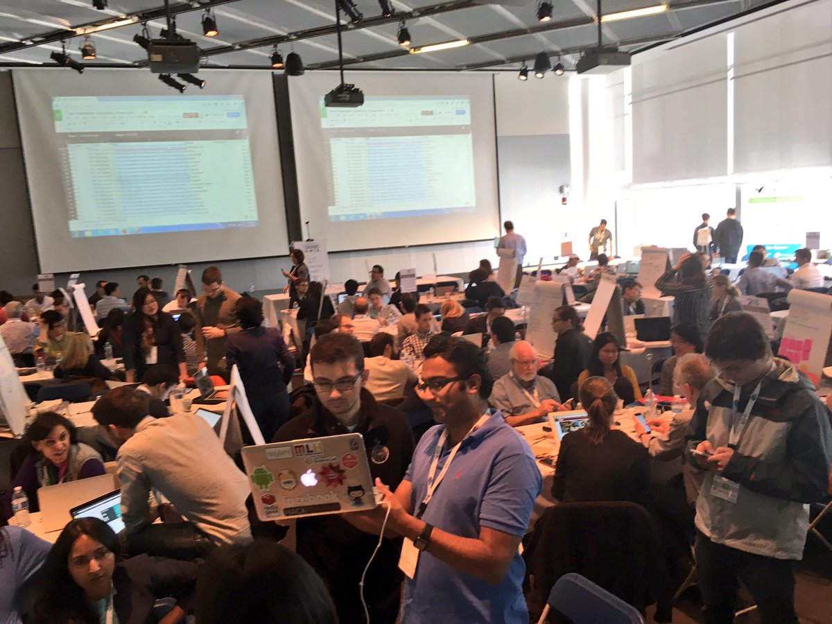 jfh's tweet photo. Can't wait to judge #GrandHack2016. Lots of energy as people work on healthcare challenges. https://t.co/5QwEmq04ss