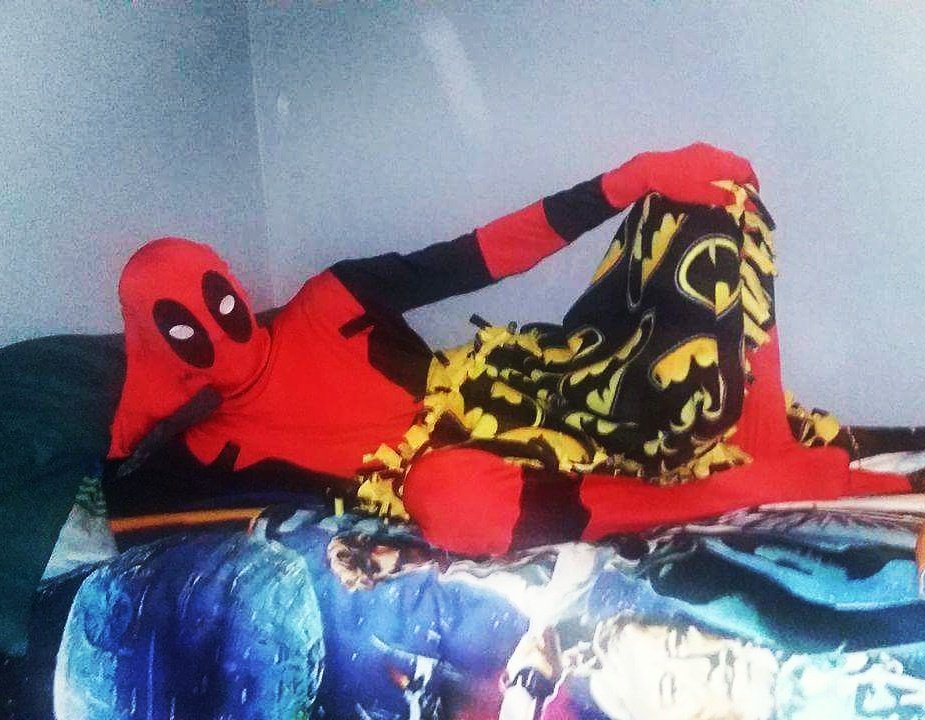 DeadpoolWebSeri's tweet photo. Happy National Batman Day everyone! #NationalBatmanDay #Deadpool #DoYouFindThisDistracting #DeadpoolTUAWS https://t.co/VrcuHXyWA9