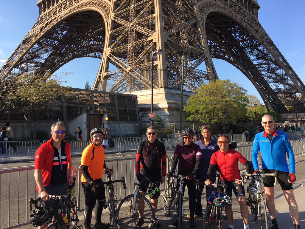 Cl707David's tweet photo. #rsmfordofe 3,000 km, 130k calories, 54 litres of water, 1 replacement bike (Jez!); a great achievement for DofE! https://t.co/AFMW6qlPHO