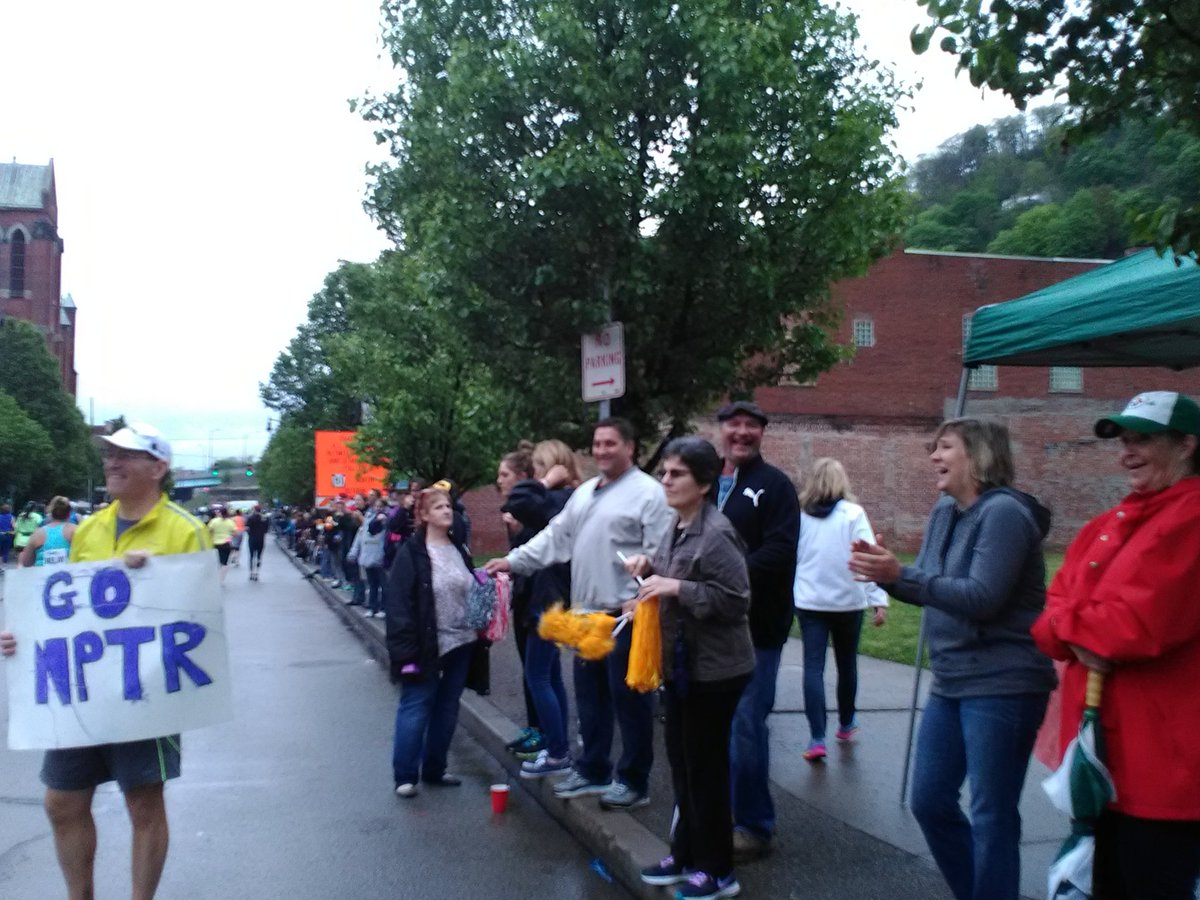 tkailsmith's tweet photo. #GameOnWestEnd #3Cheers #D-2 @pittsburghparks @UPMCHealthPlan https://t.co/i36OQdZLxK