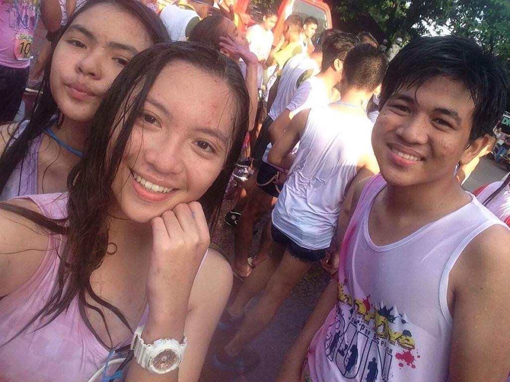leonardmedina_'s tweet photo. yay for the color run, thank you guys! ๐๐
>>>> #Laborun ๐๐น ~ another day well spent. โบ https://t.co/QKczkk8BWH
