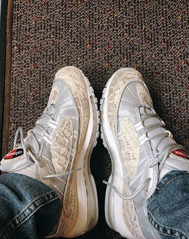 BBH__EXO92's tweet photo. 슝 ✈     #신샷 #꼬물꼬물 #슢흚 https://t.co/Ouii6Z5jlR