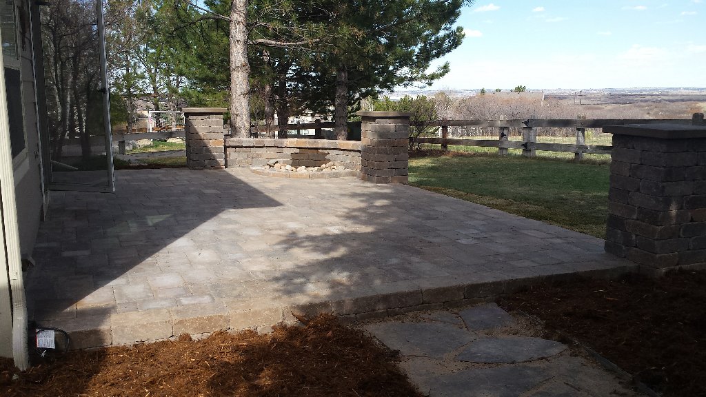 Renov8landscape's tweet photo. Check out before and after pictures of our recent #patiomakeover project in Castle Pines. https://t.co/85tvMcgz16 https://t.co/Ab8jZuUwtL